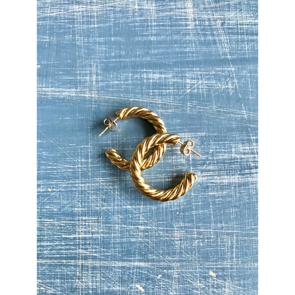 New With Tags Gold Twisted Hoop Earrings in Stainless Steel Hypoallergenic - Picture 5 of 5